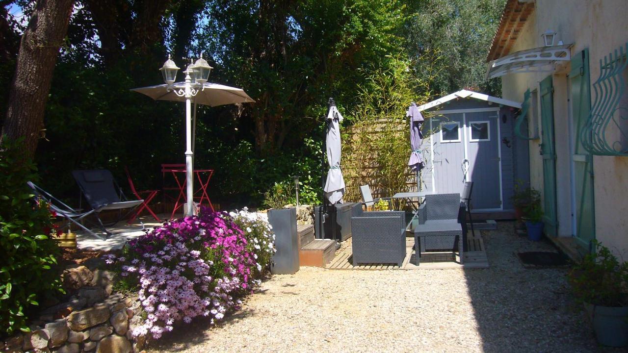 Les Chenes Verts Valbonne Exterior foto